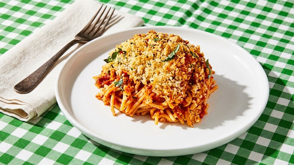 Cheesy Chicken Parmesan Spaghetti Bake Recipe
